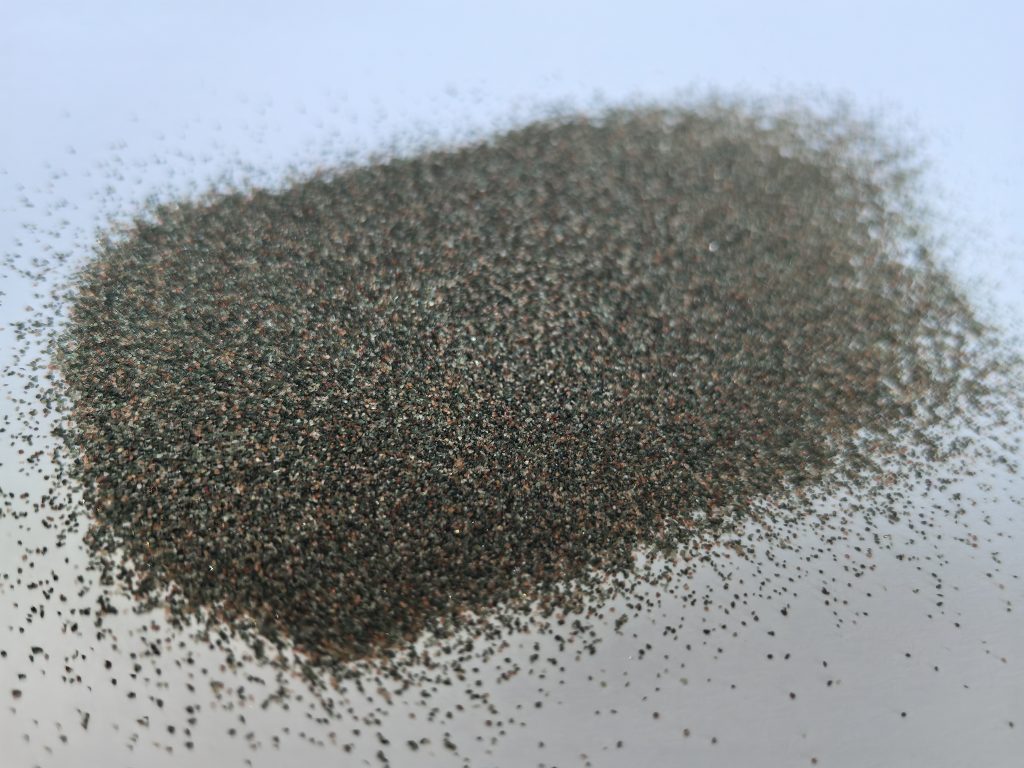 Manufacturer Sandblasting Media Green Garnet Omphacite 30/60 mesh -1-Brown fused alumina-Haixu Abrasives